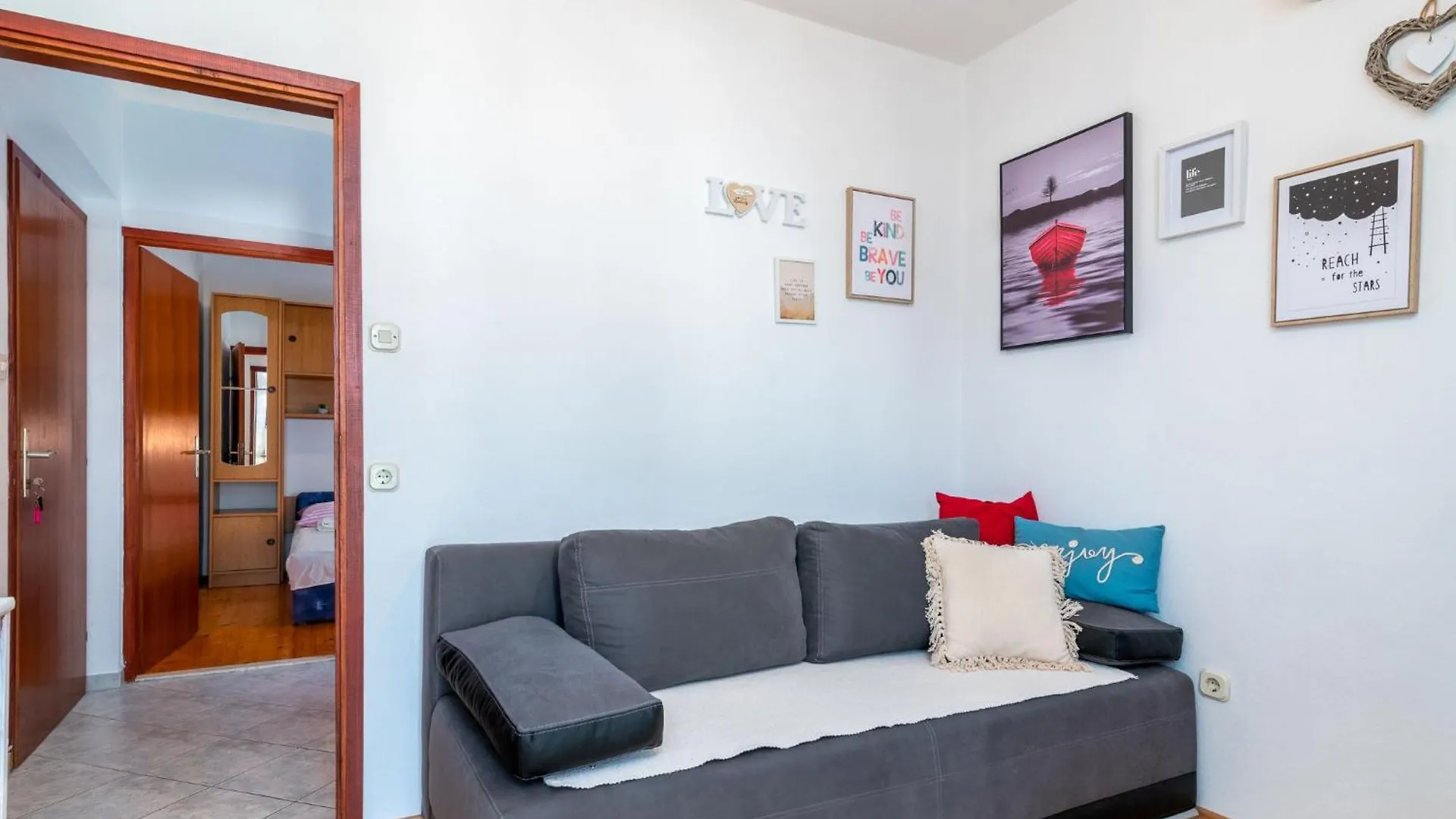 Apartment Miljus By Interhome Trogir